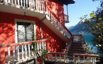 Apartmani Mijuskovic, private accommodation in city Morinj, Montenegro